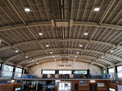 高天井照明器具